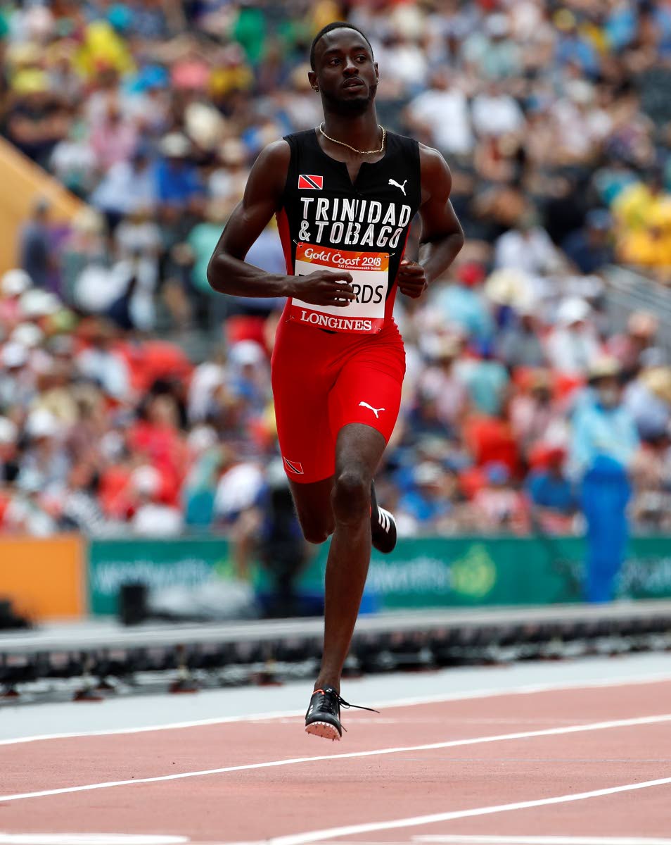 Richards speeds to men’s 200m semis