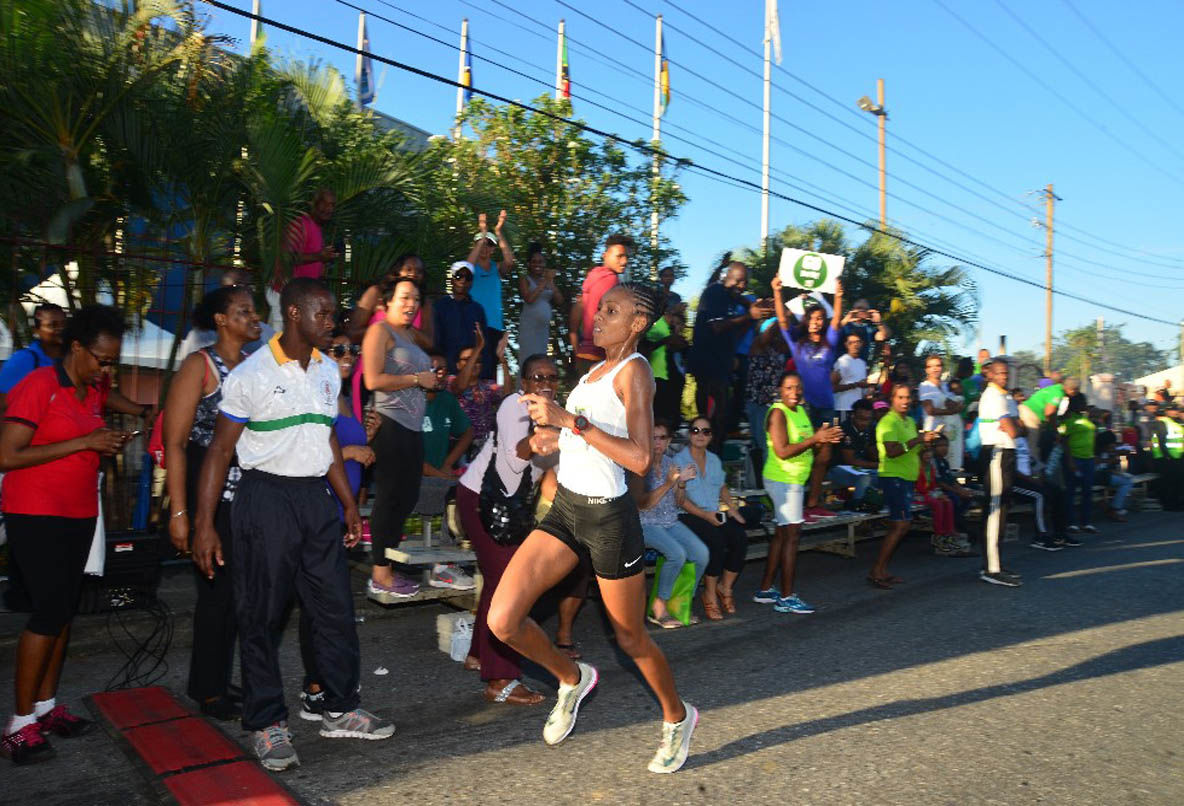 SPANISH SWEEP - Sanchez, Agudelo claim UWI ‘Half’ crowns; Shukla betters best