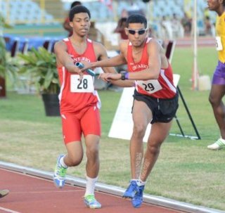 Wariner, Hewitt combine for T&T Relay Carnival gold