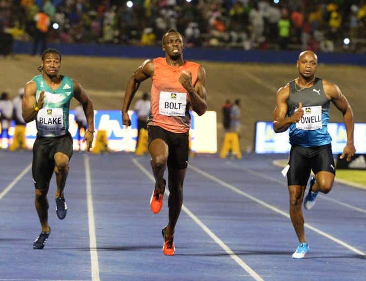 Bolt recovers from bad start