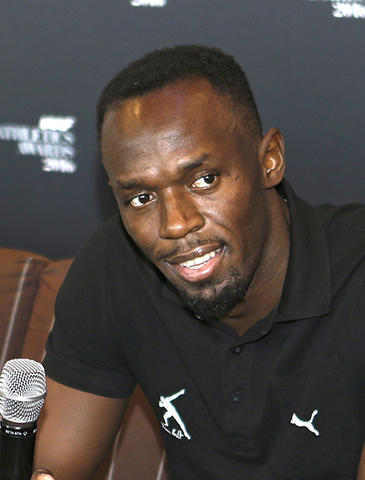 Bolt says 200-metre world record now likely beyond him