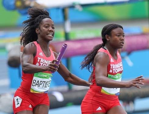 A CRY FOR HELP - Sixth in final, 4 x 1 women call for relay camp