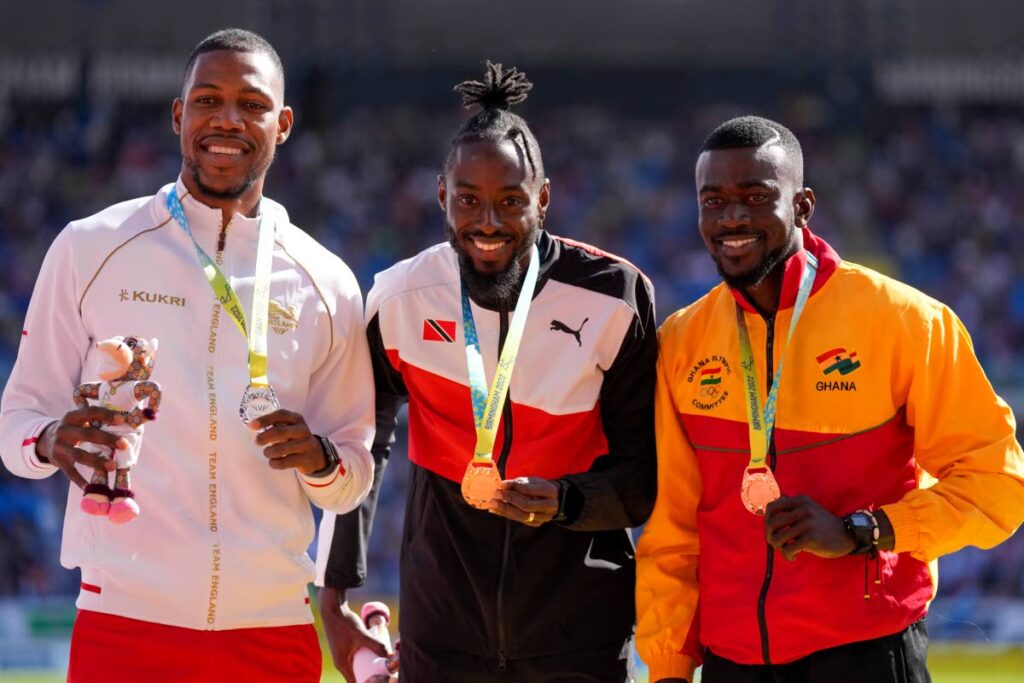Trinidad and Tobago secure men's 4x100m relay silver; Jereem gets pan wish