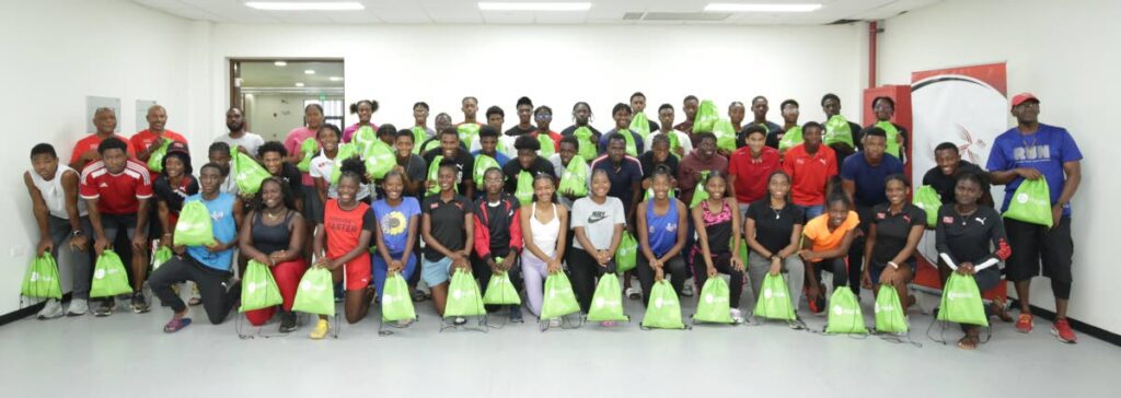 Bmobile supports Trinidad and Tobago Carifta athletes